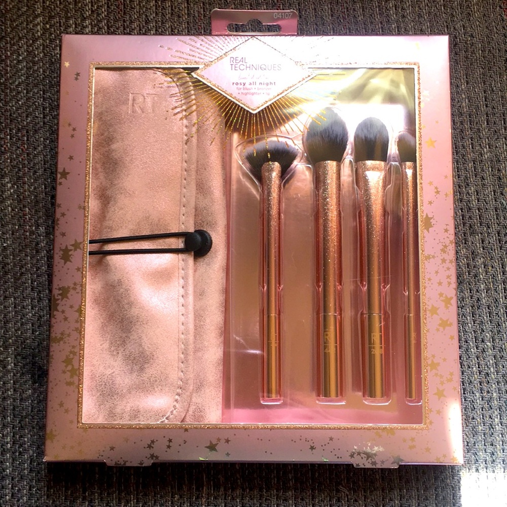 Real Technique Holiday edition Rosy all night Set